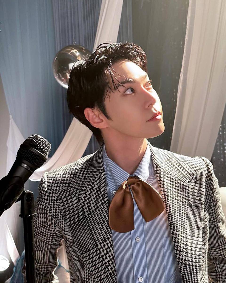 potret Doyoung NCT (instagram.com/nct)