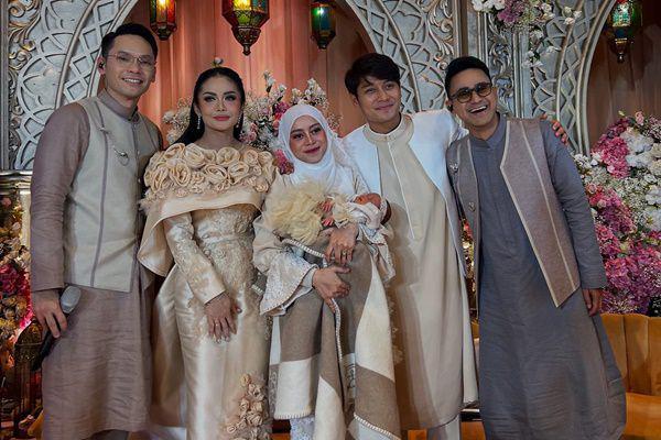 Potret Para Tamu Artis di Akikah Anak Kedua Lesti Kejora