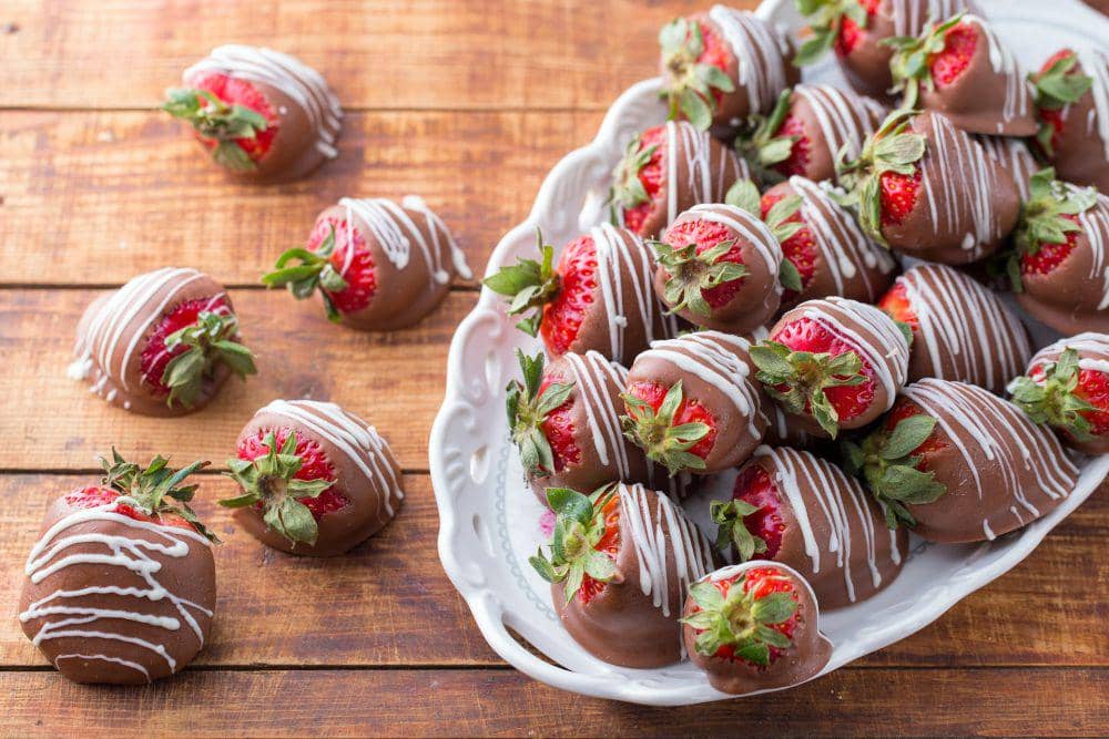5 Penganan Simpel dari Strawberry untuk Valentine, Bisa Buat Sendiri!
