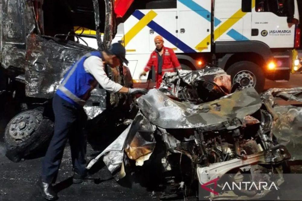 8 Meninggal dan 11 Luka Usai Kecelakaan Beruntun di Tol Ciawi Bogor