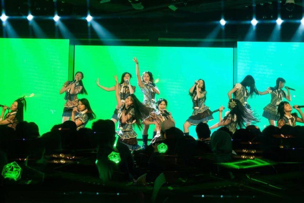 JKT48 (instagram.com/jkt48)