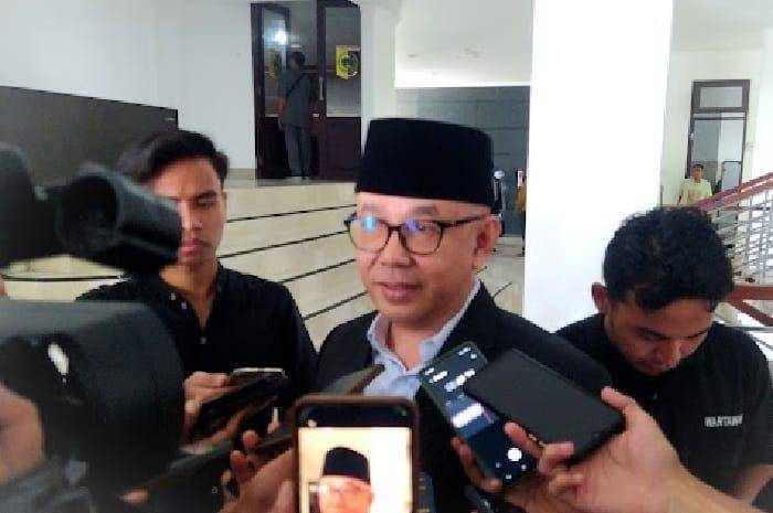 Ketua DPRD Lotim, M. Yusri (IDN Times/Ruhaili)