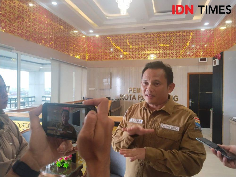 Pemkot Palembang Musnahkan 20 Ribu Sampah Botol Plastik