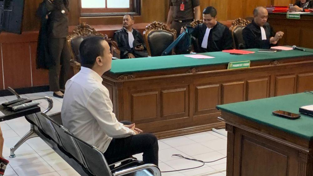 Ivan Sugiamto Perundung Siswa SMA Surabaya Didakwa Kekerasan Anak