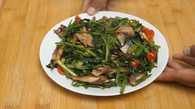Resep Tumis Kangkung Pindang, Menu Sederhana yang Menggugah Selera