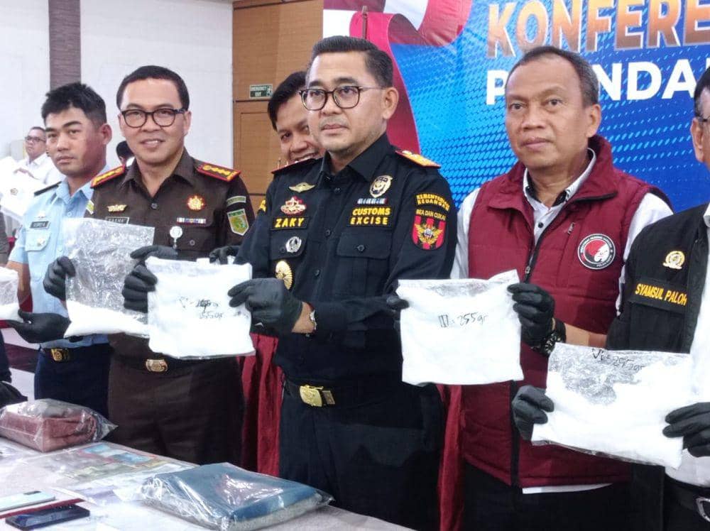 2 WNI Kedapatan Selundupkan Sabu di Batam, 2 Kg Berhasil Disita