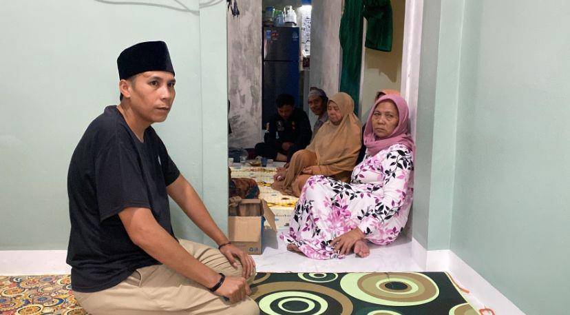 Suasana rumah duka korban kecelakaan beruntun di GT Ciawi (IDN Times/Fatimah)