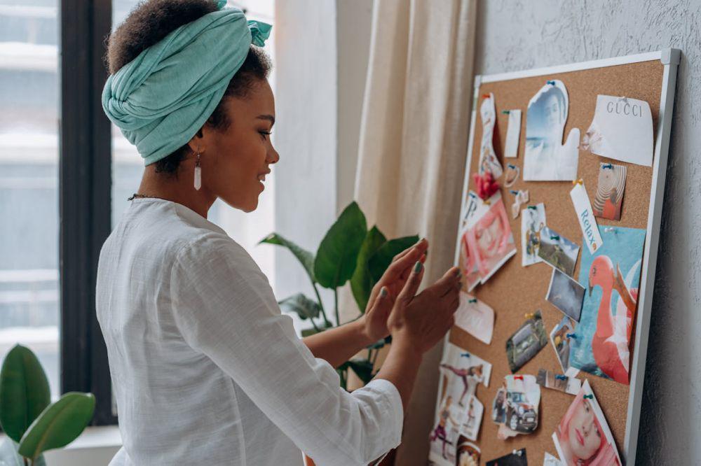 5 Tips Membuat Mood Board di Ruang Kerja untuk Menjaga Motivasi