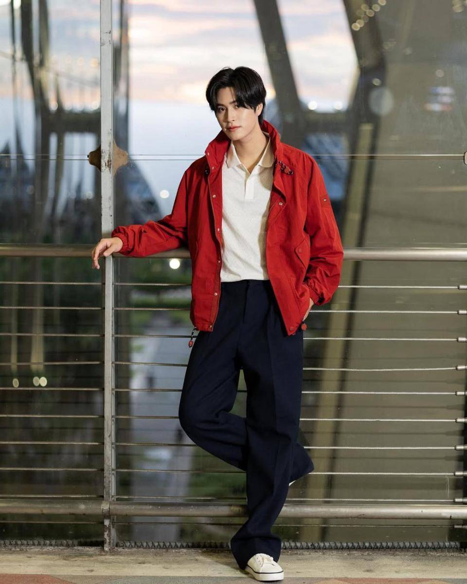 outfit liburan ala Gemini Norawit (instagram.com/gemini_nt)