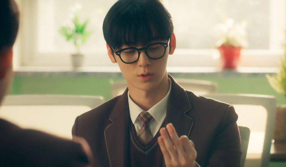 Yoon Ga Min (Hwang Min Hyun) di drama Study Group (dok. TVING/Study Group)