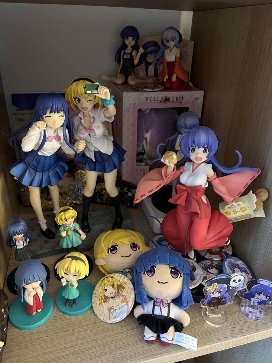 potret koleksi Higurashi: When They Cry (reddit.com/user/honeydewminoss)