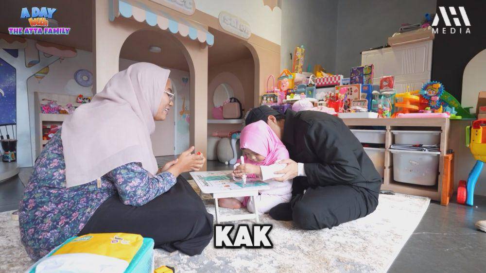 potret Ameena belajar mengaji (youtube.com/attahalilintar)