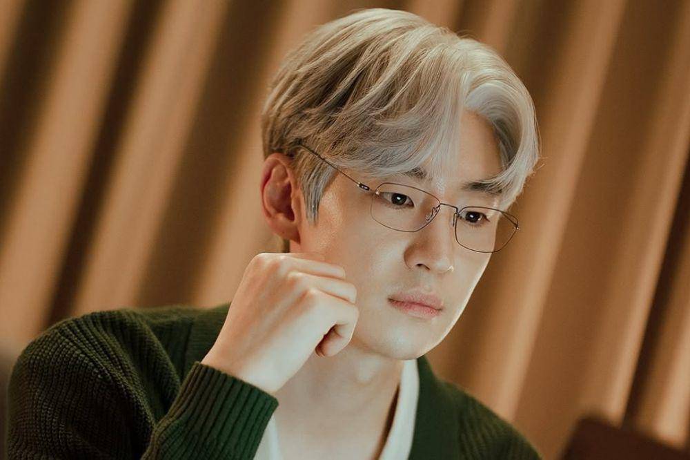 Lee Je Hoon di drama The Art of Negotiation (instagram.com/jtbcdrama)