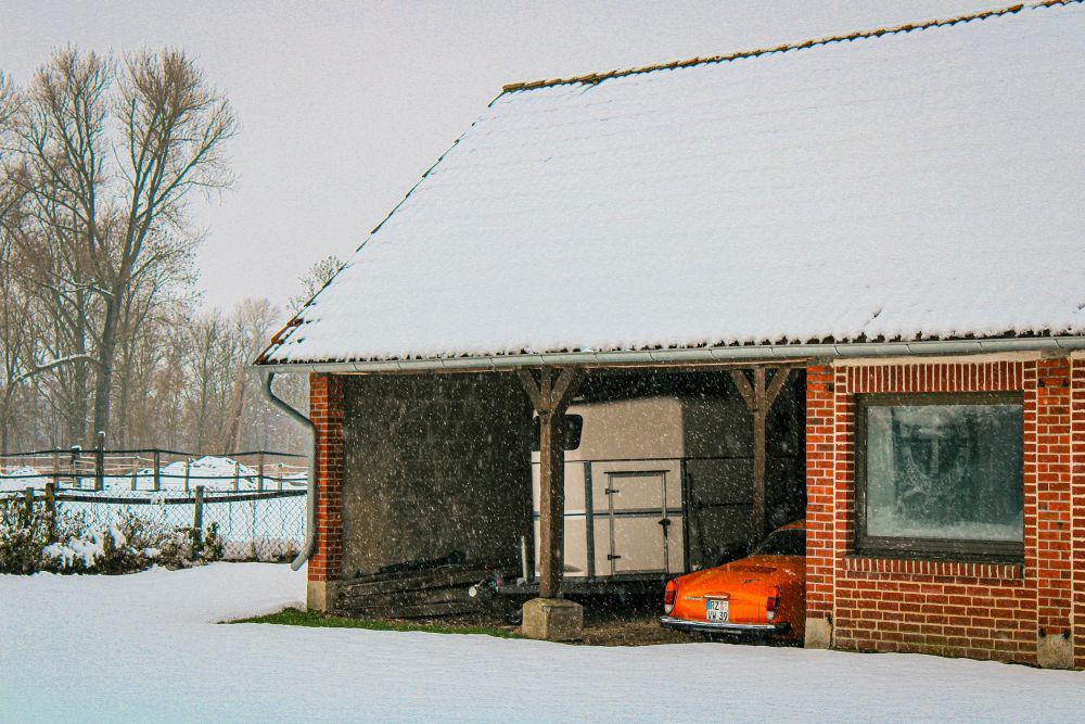 5 Hal yang Perlu Dipertimbangkan Sebelum Membangun Carport
