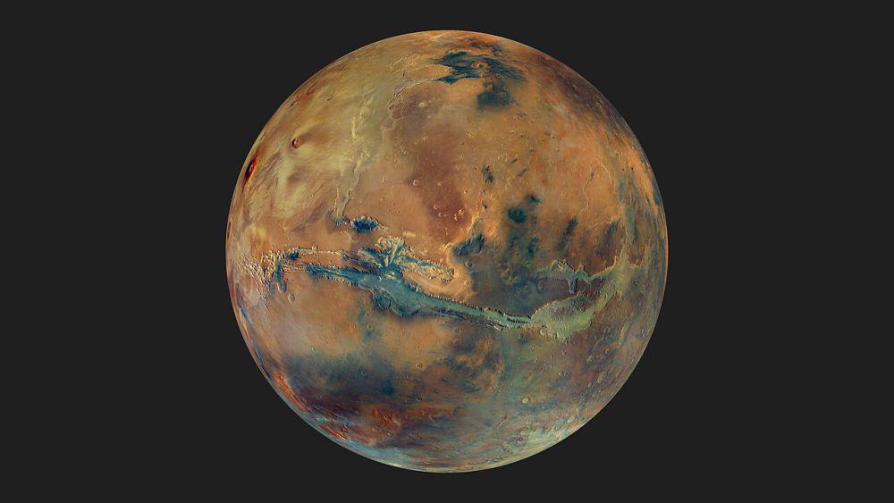 Mars. (commons.wikimedia.org/ESA)