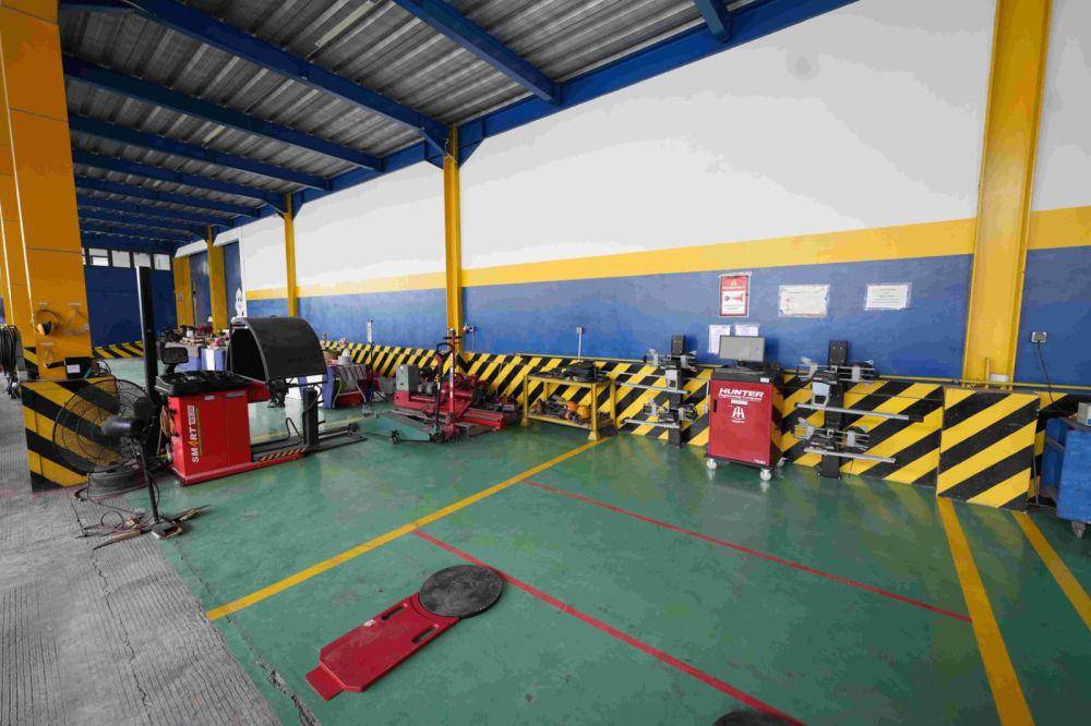 Bisa untuk perawatan ban kendaraan niaga (Michelin)