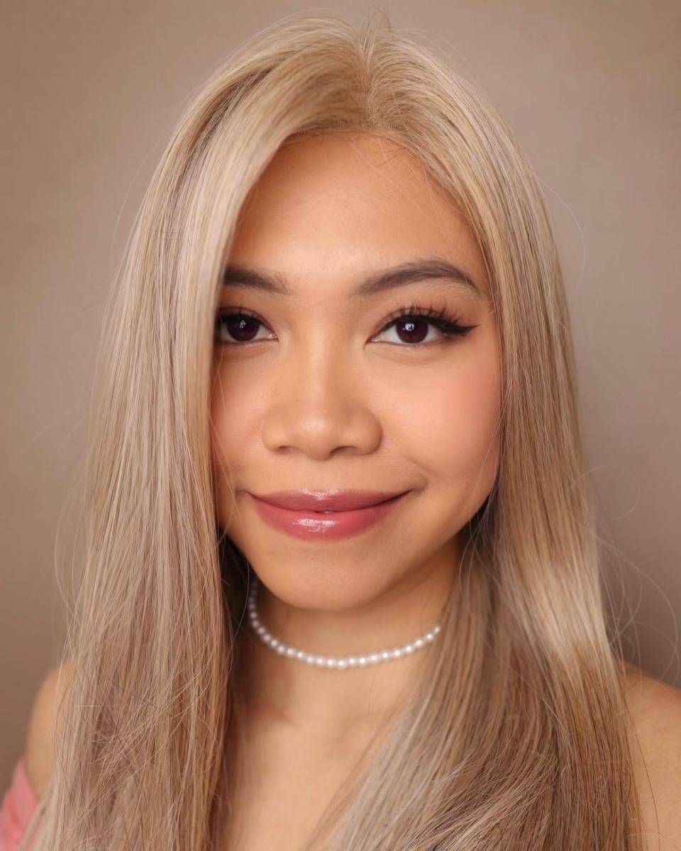 referensi makeup ke kantor ala Adhelia Fa (instagram.com/blackxugar)