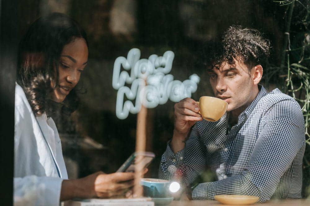 ilustrasi pasangan (pexels.com/Mike Jones)