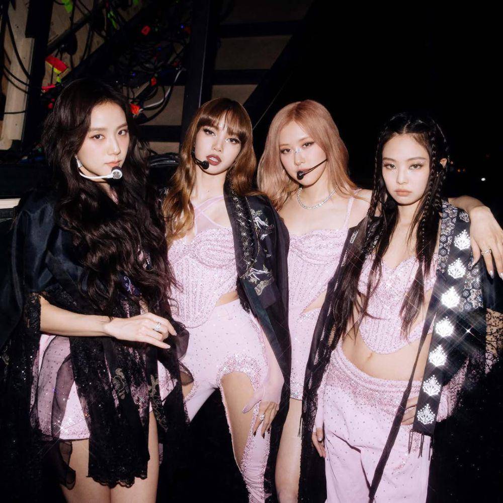 BLACKPINK (Instagram.com/sooyaaa__)