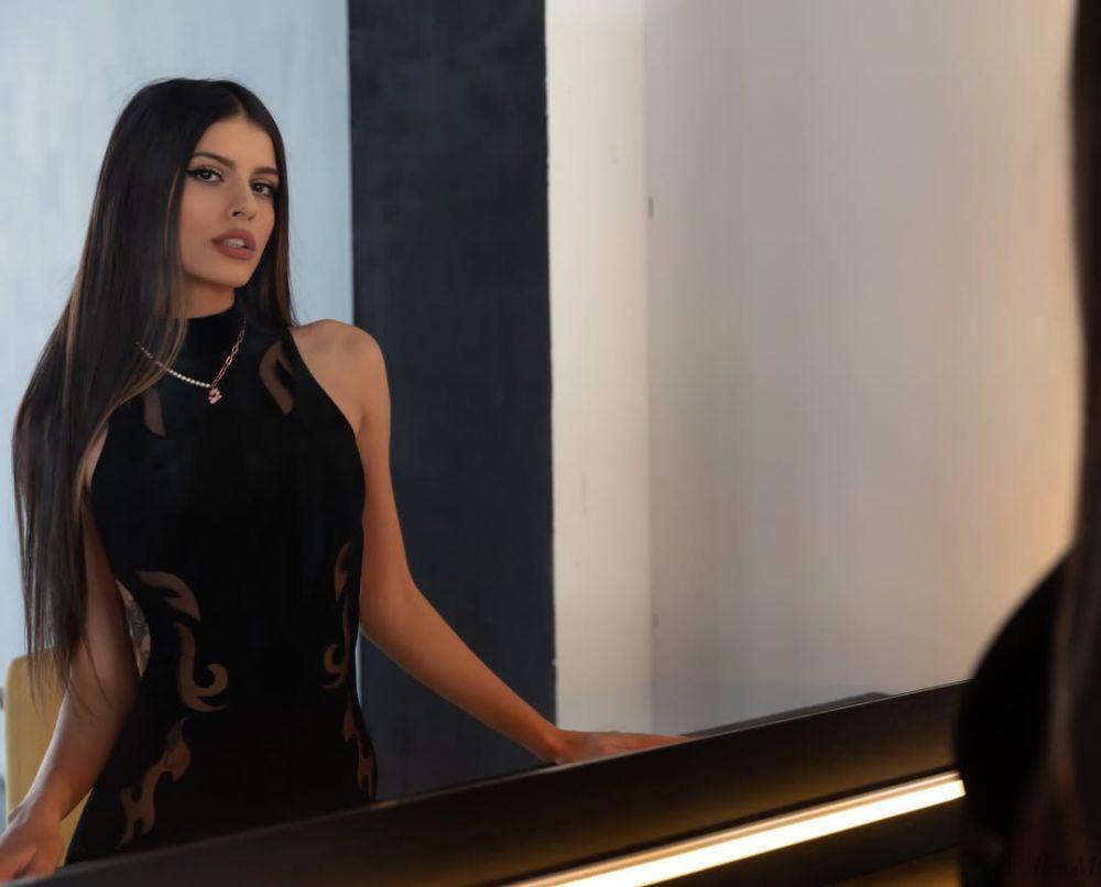 Potret Miss Supranational Rumania 2025, Ana Maria Mozăceanu (instagram.com/_annamoz)