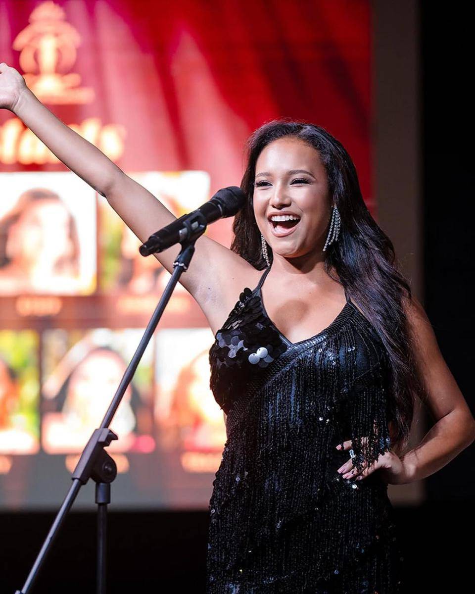 Potret Miss Supranational Kepulauan Cayman 2025, Tracey Campbell (instagram.com/ky.tracey)
