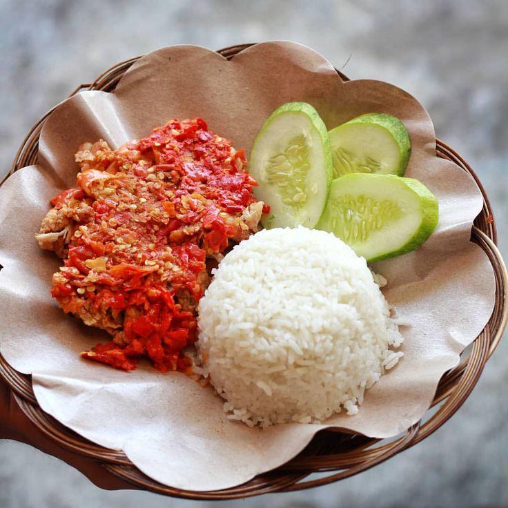 5 Rekomendasi Tempat Makan Ayam Geprek di Pasuruan