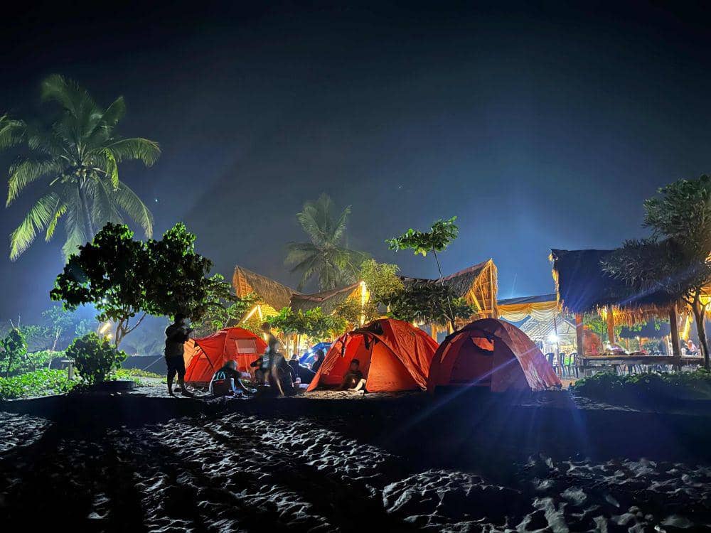 Lokasi camping di pantai Sunrise Land Lombok (IDN Times/Istimewa)