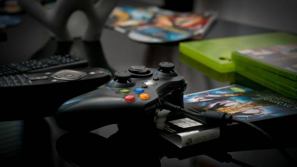 ilustrasi stik Xbox 360 (unsplash.com/@arturorey)