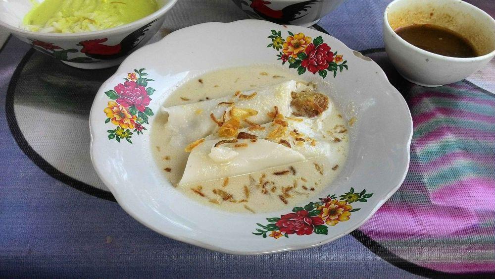 Resep Burgo Kenyal Khas Palembang dengan Kuah Santan yang Gurih