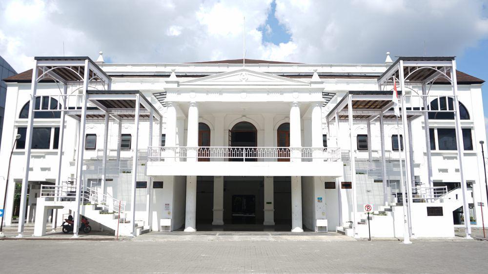 7 Gedung Tempat Pertunjukan di TBY, Ini Fasilitas dan Harga Sewa