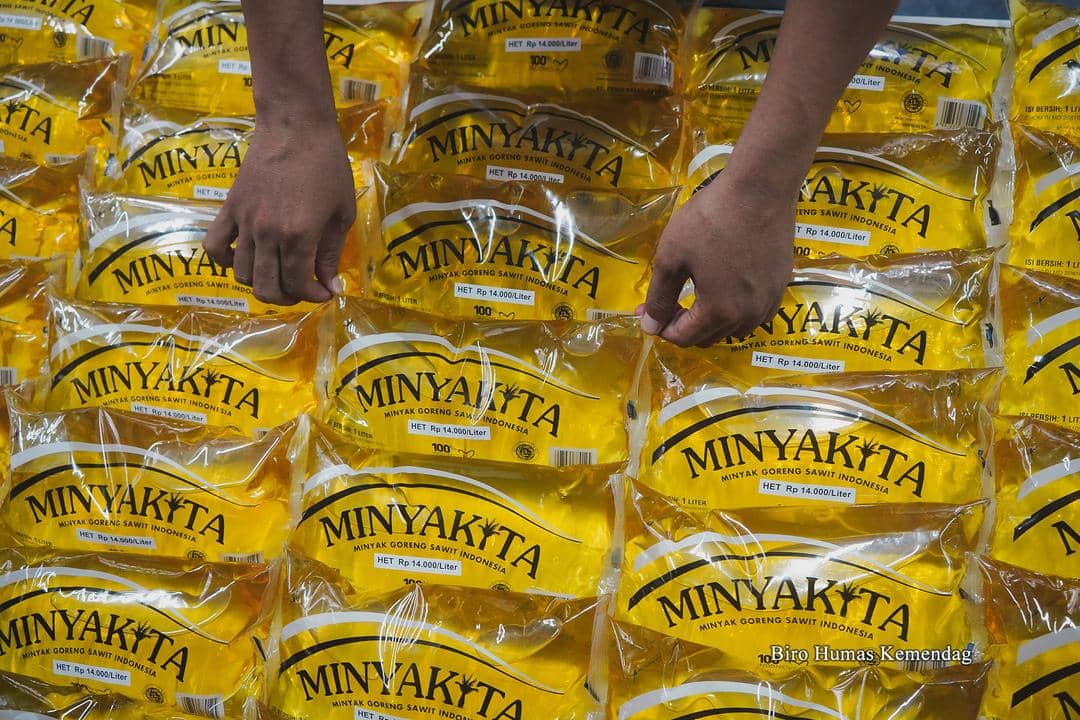 Awas Oplosan! 3 Cara Bedakan Minyakita Asli di Pasar Tradisional
