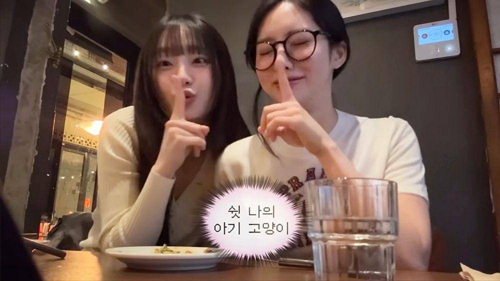 momen perayaan ulang tahun Miyeon (G)I-dle yang ke-28 (dok. YouTube/ Miyeon Zip)