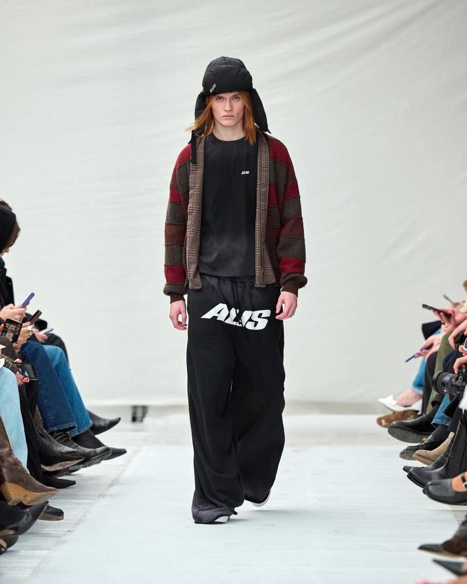ALIS A/W 2025-26 di Copenhagen Fashion Week (instagram.com/alis_dk)