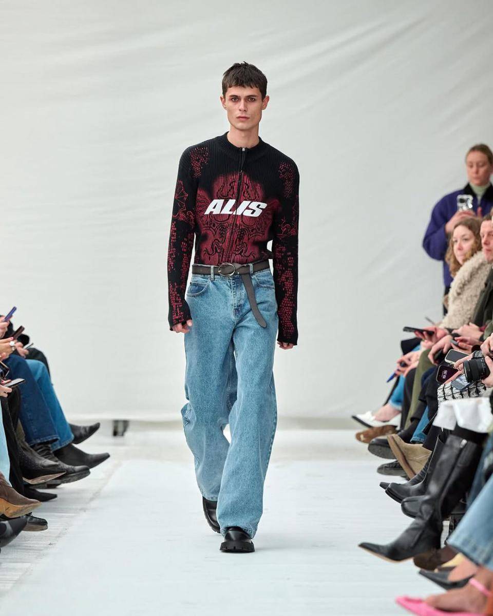 ALIS A/W 2025-26 di Copenhagen Fashion Week (instagram.com/alis_dk)