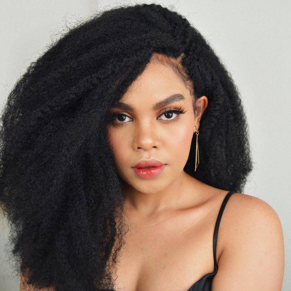 gaya makeup natural ala Lifni Sanders (instagram.com/lifnisanders)
