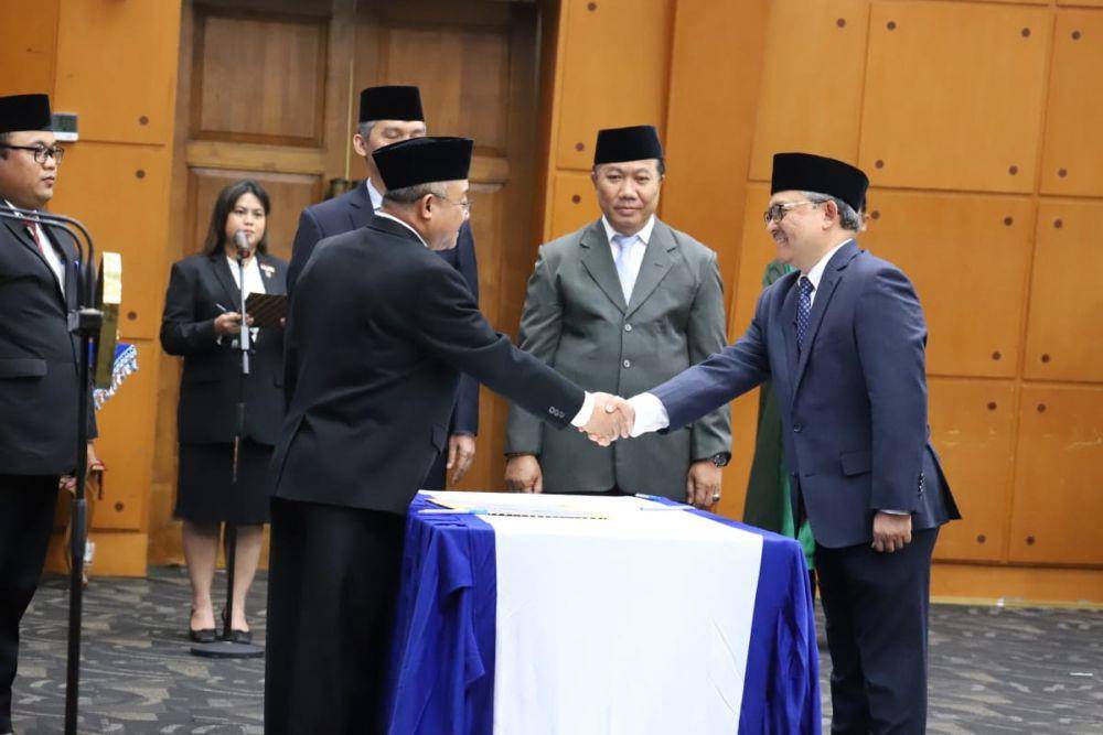 E. Aminudin Aziz resmi dilantik sebagai Kepala Perpustakaan Nasional Republik Indonesia (Perpusnas). (Dok/Perpustakaan Nasional Republik Indonesia)
