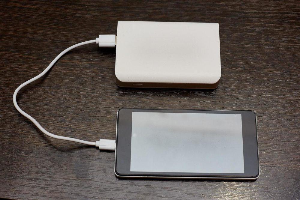 Apakah Boleh Membawa Powerbank di Pesawat?