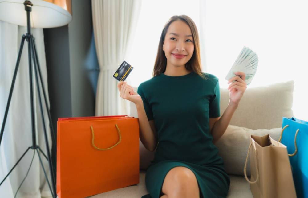 ilustrasi kebiasaan finansial (freepik.com/lifeforstock)