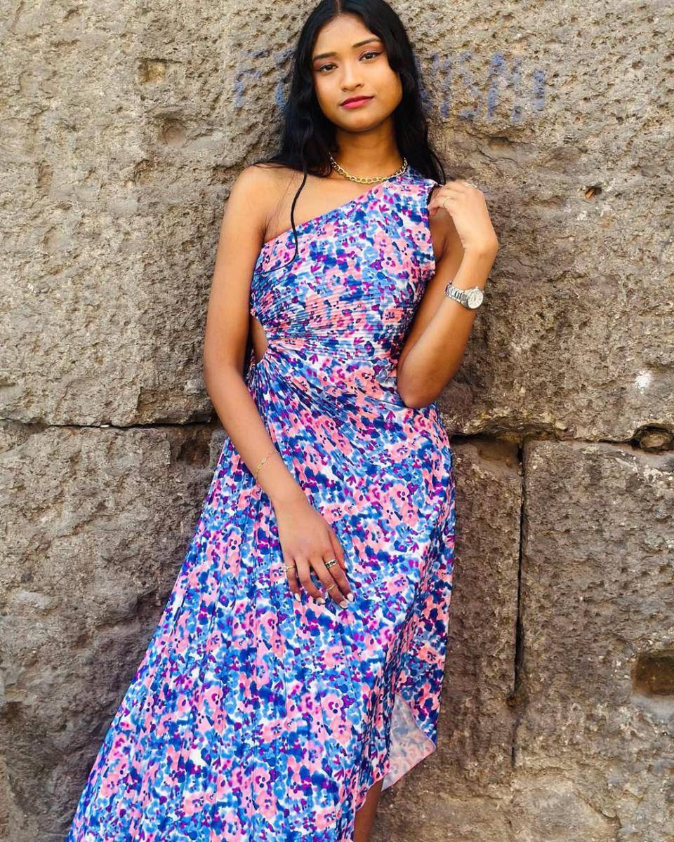 Potret Miss Global Sri Lanka 2025, Nipunika Sanduni (instagram.com/sandy_fernandz10)