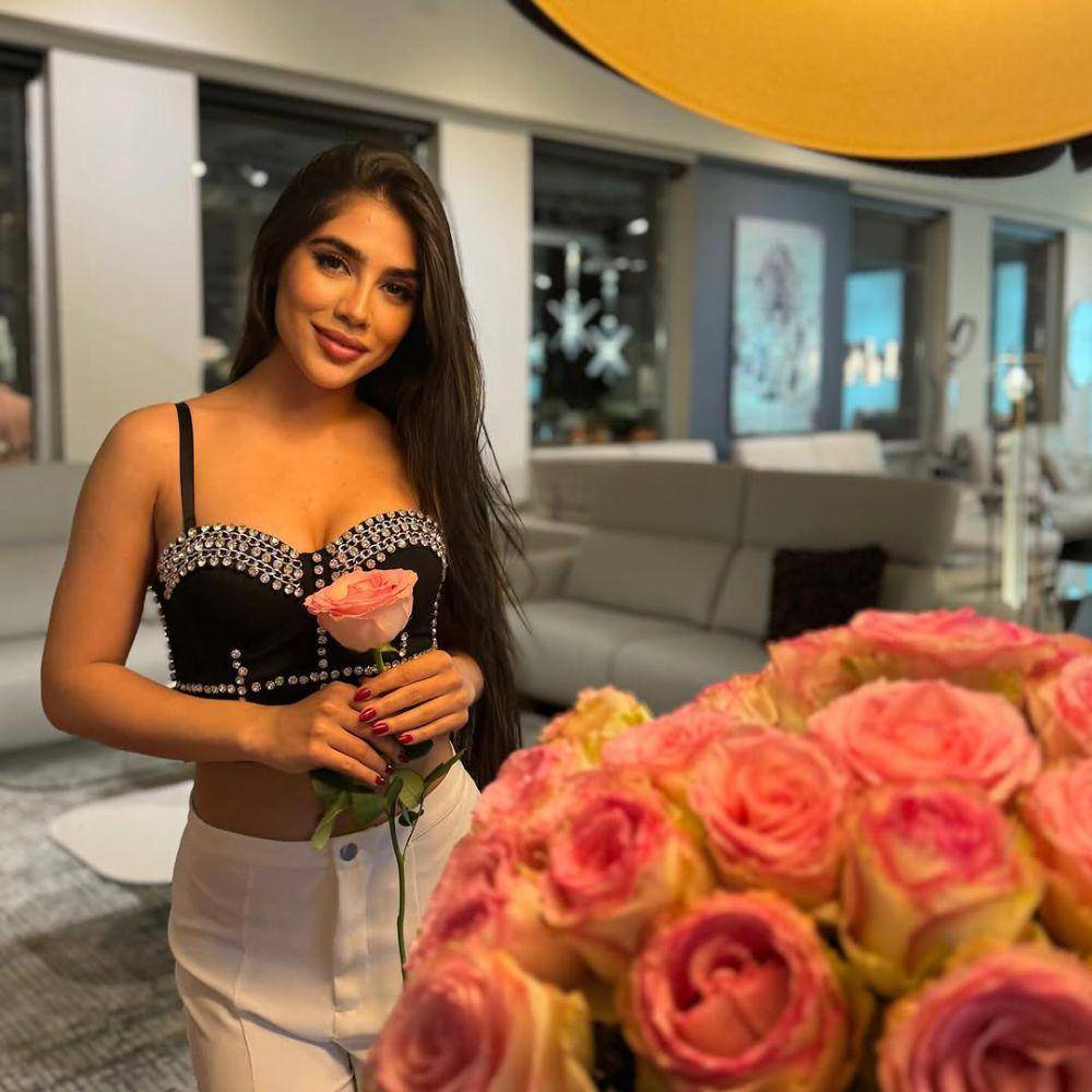 Potret Miss Global Persia 2025, Helia Jalilnezhad (instagram.com/helia_jalilnezhad)
