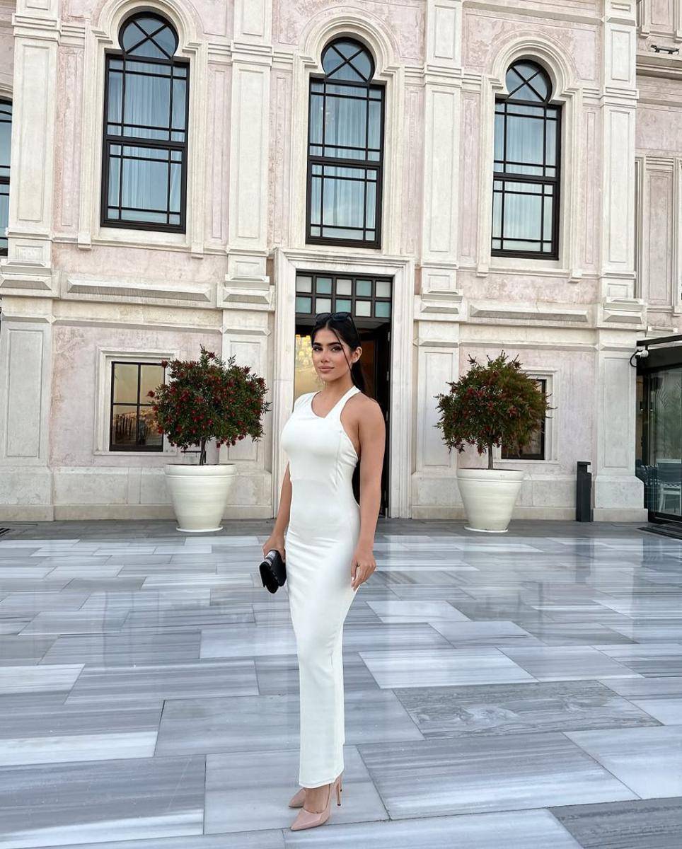Potret Miss Global Persia 2025, Helia Jalilnezhad (instagram.com/helia_jalilnezhad)