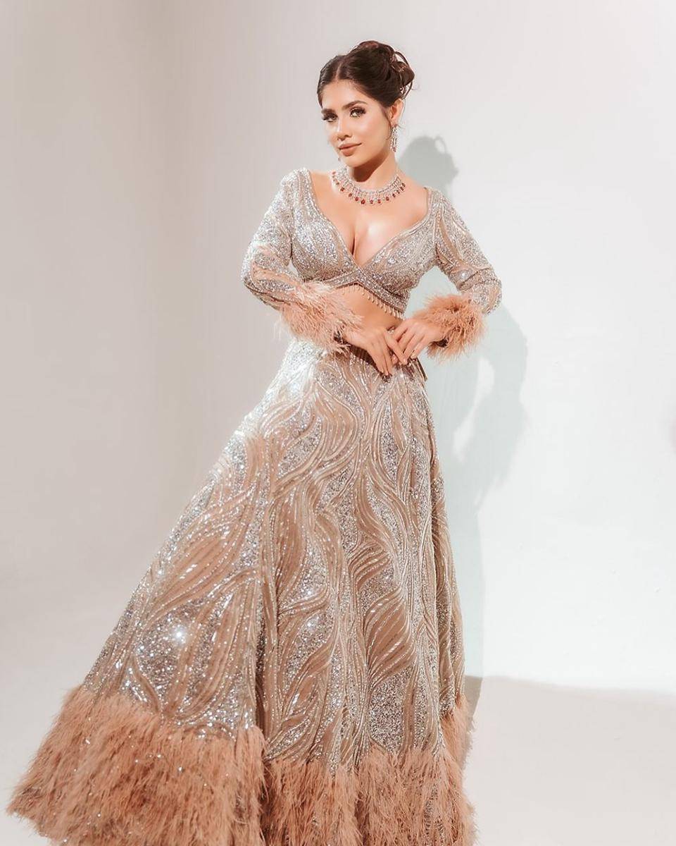 Potret Miss Global Persia 2025, Helia Jalilnezhad (instagram.com/helia_jalilnezhad)