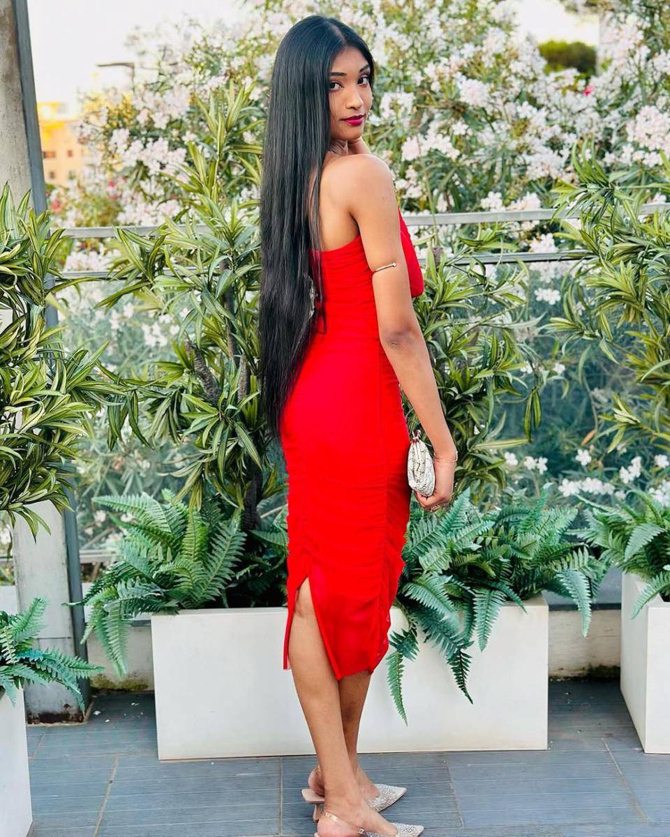 Potret Miss Global Sri Lanka 2025, Nipunika Sanduni (instagram.com/sandy_fernandz10)
