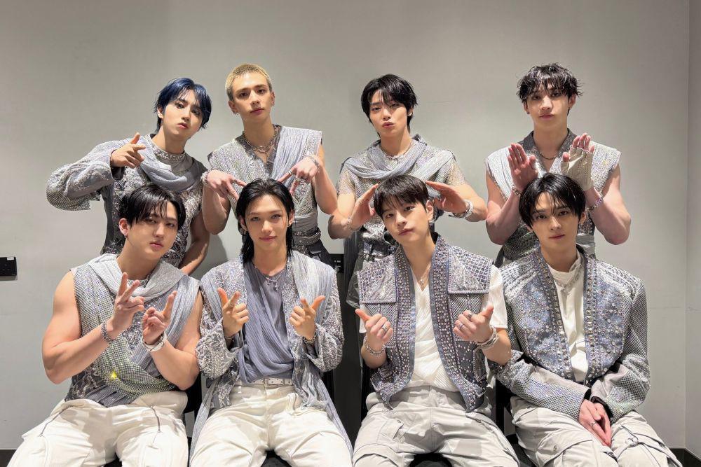 [QUIZ] Dari Biasmu di Stray Kids, Hadiah Valentine Apa yang Cocok Untukmu?
