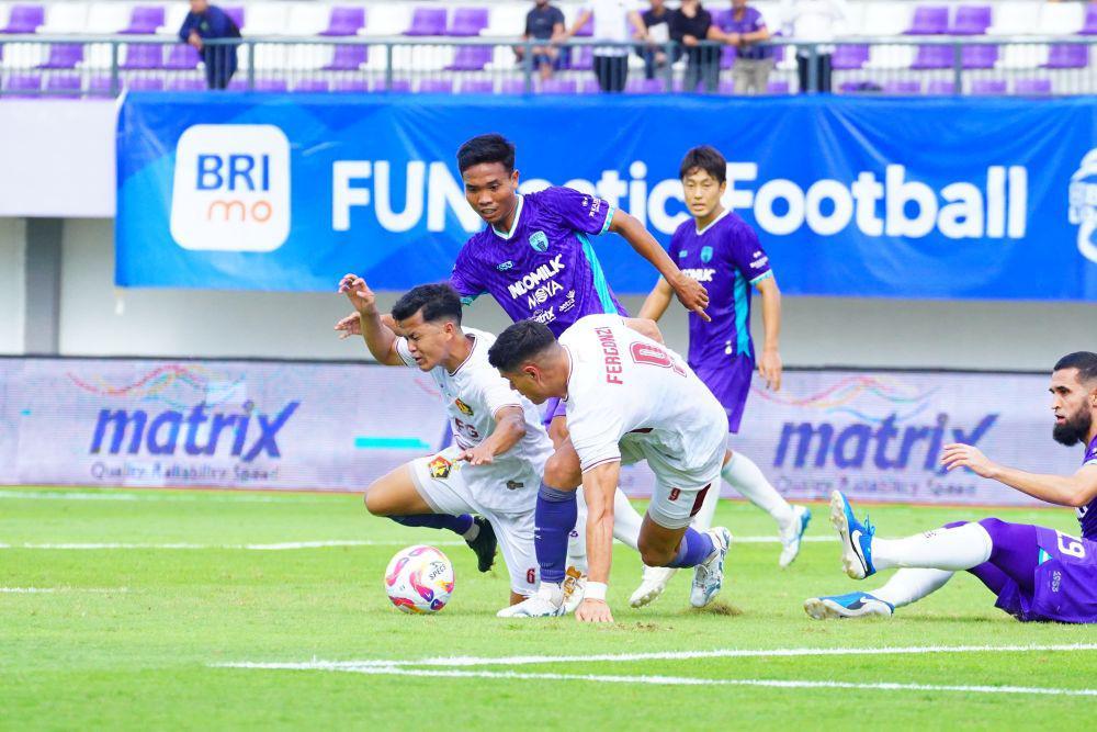 Jadi Tuan Rumah, Persita dan PSM Kompak Kalah