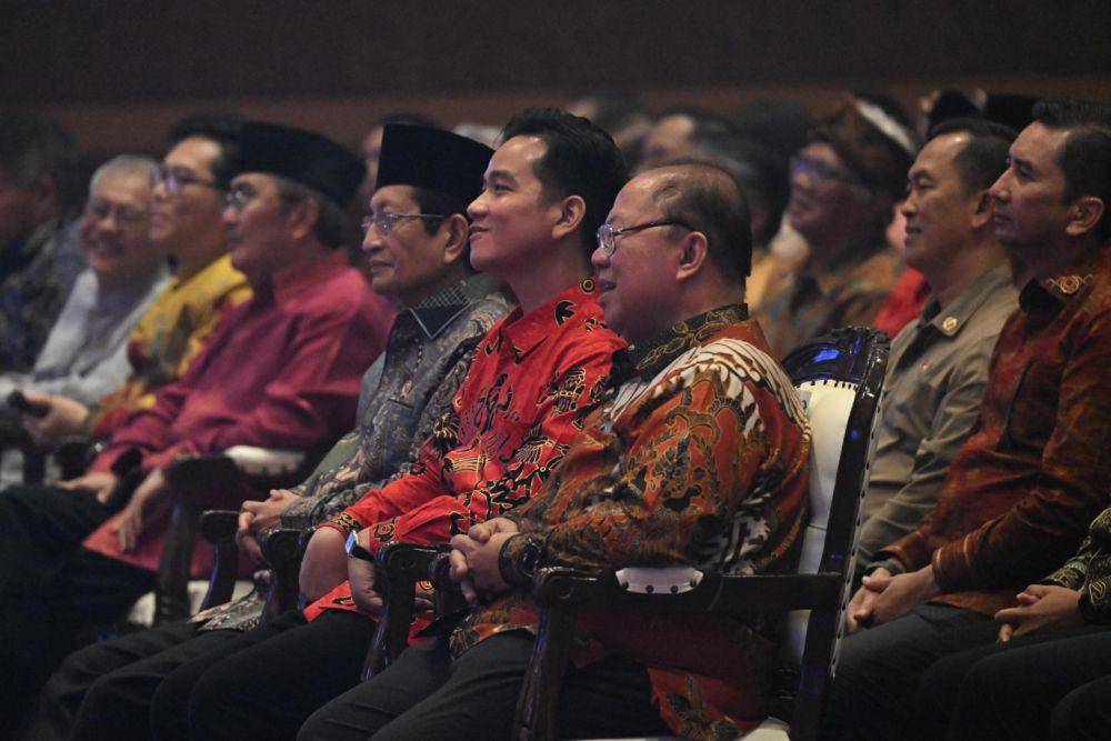 Wapres Gibran Rakabuming Raka, menghadiri acara Perayaan Tahun Baru Imlek Nasional 2576 Kongzili yang di gelar oleh Majelis Tinggi Agama Khonghucu Indonesia (MATAKIN), di gedung Sasana Kriya, Taman Mini Indonesia Indah, Jakarta Timur (dok. Setwapres)