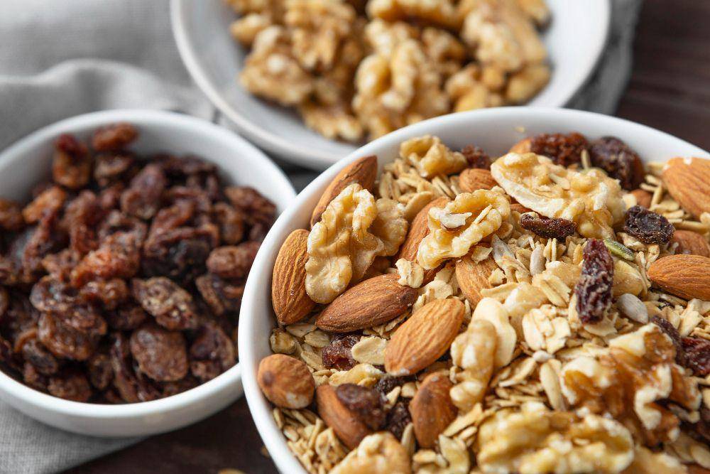 ilustrasi granola kurma manis (freepik.com/freepik)