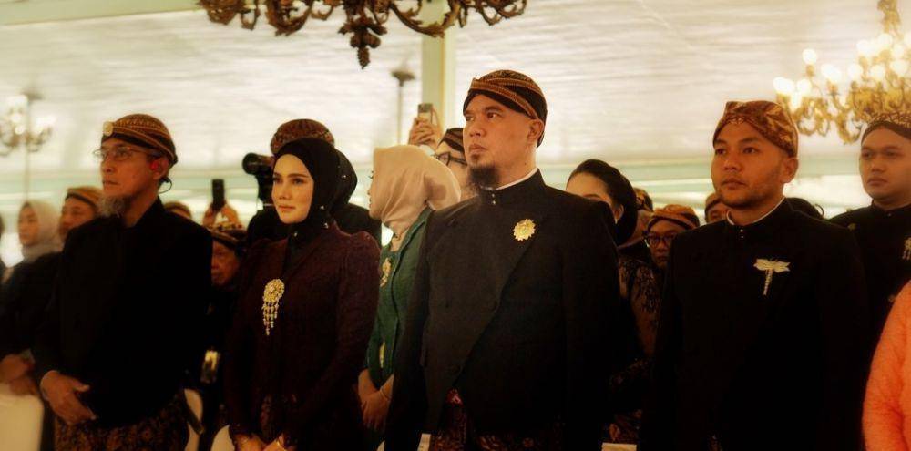 potret Mulan Jameela di acara Tingalan Jumenengan Mangkunegoro X (instagram.com/_ilhamdwidipta)