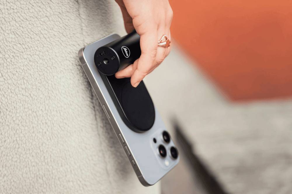 Lux Grip dari Leica (leica-camera.com)