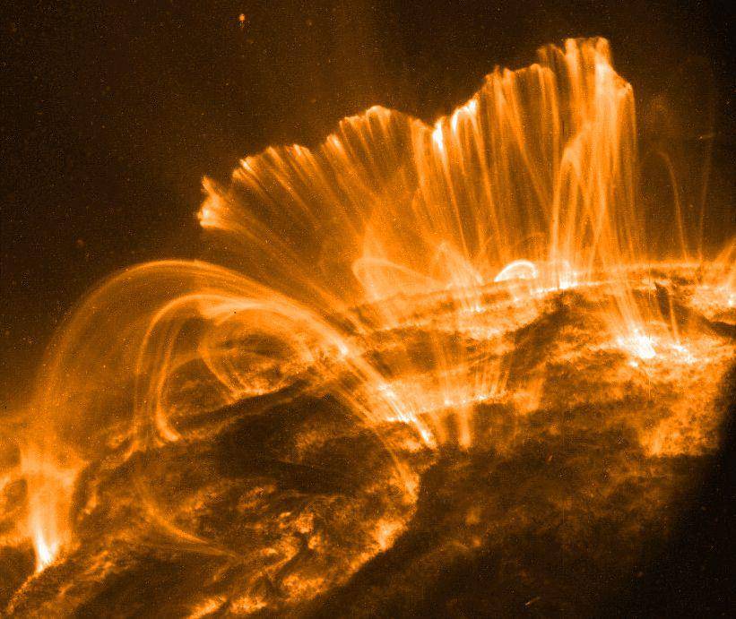 ilustrasi badai geomagnetik (wikimedia.org/NASA Goddard Space Flight Center)